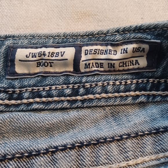 Miss Me Embellished Distressed Bootcut Jeans Women's Waist 31 Inseam 32 - Picture 4 of 15